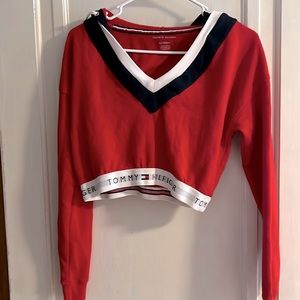 Tommy Hilfiger cropped sweatshirt xs